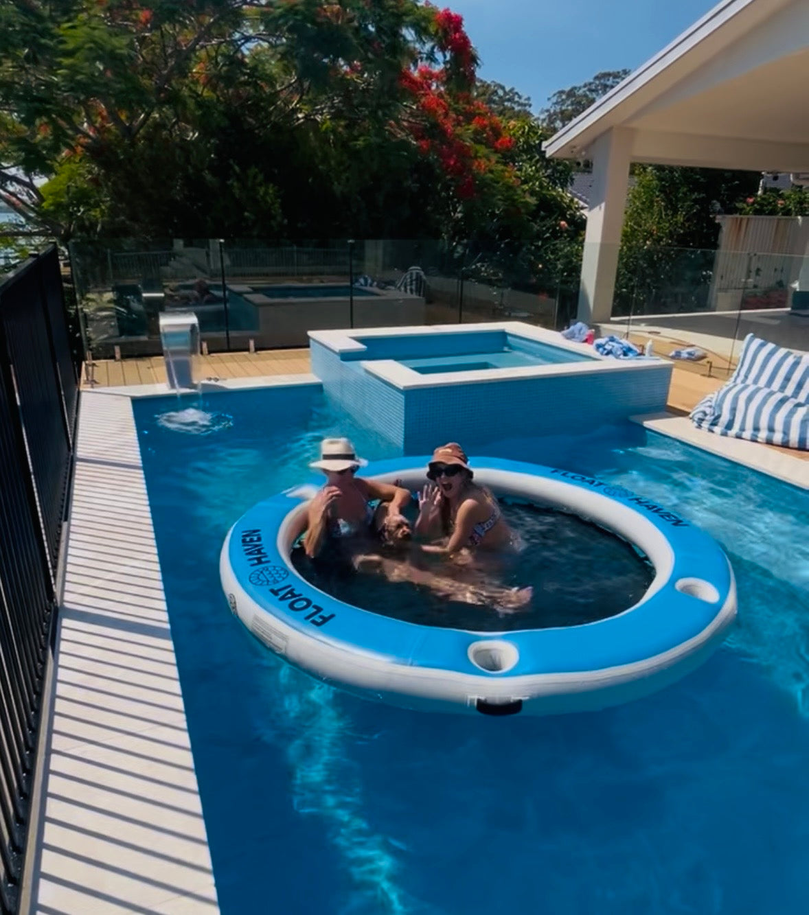 SEA POOL – 2.4M Large Round Inflatable River Float - Floating Island - Water Hammock