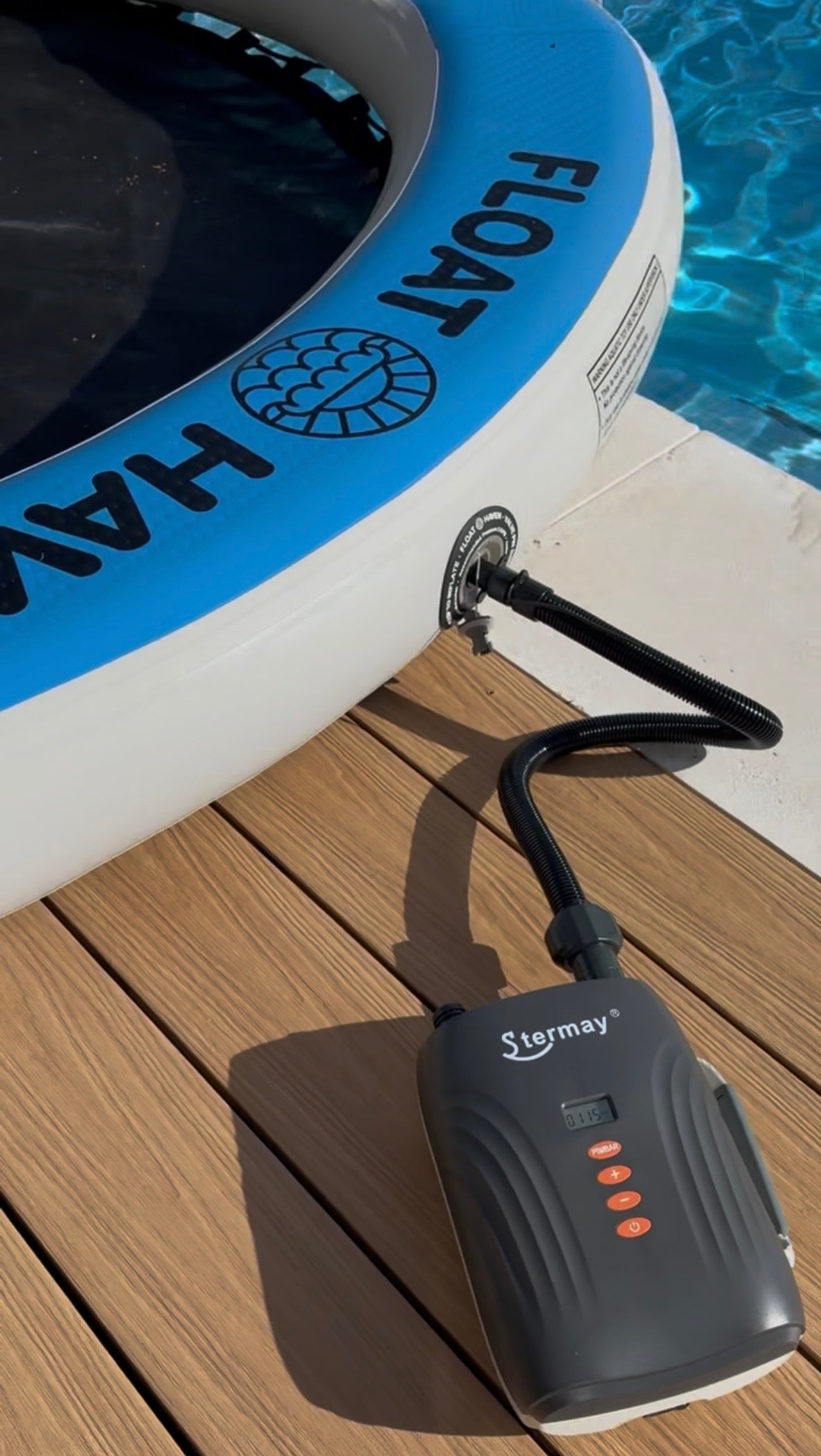 Cordless Pro Pump (12V + Battery)Inflate anywhere. No cords. No hassle.