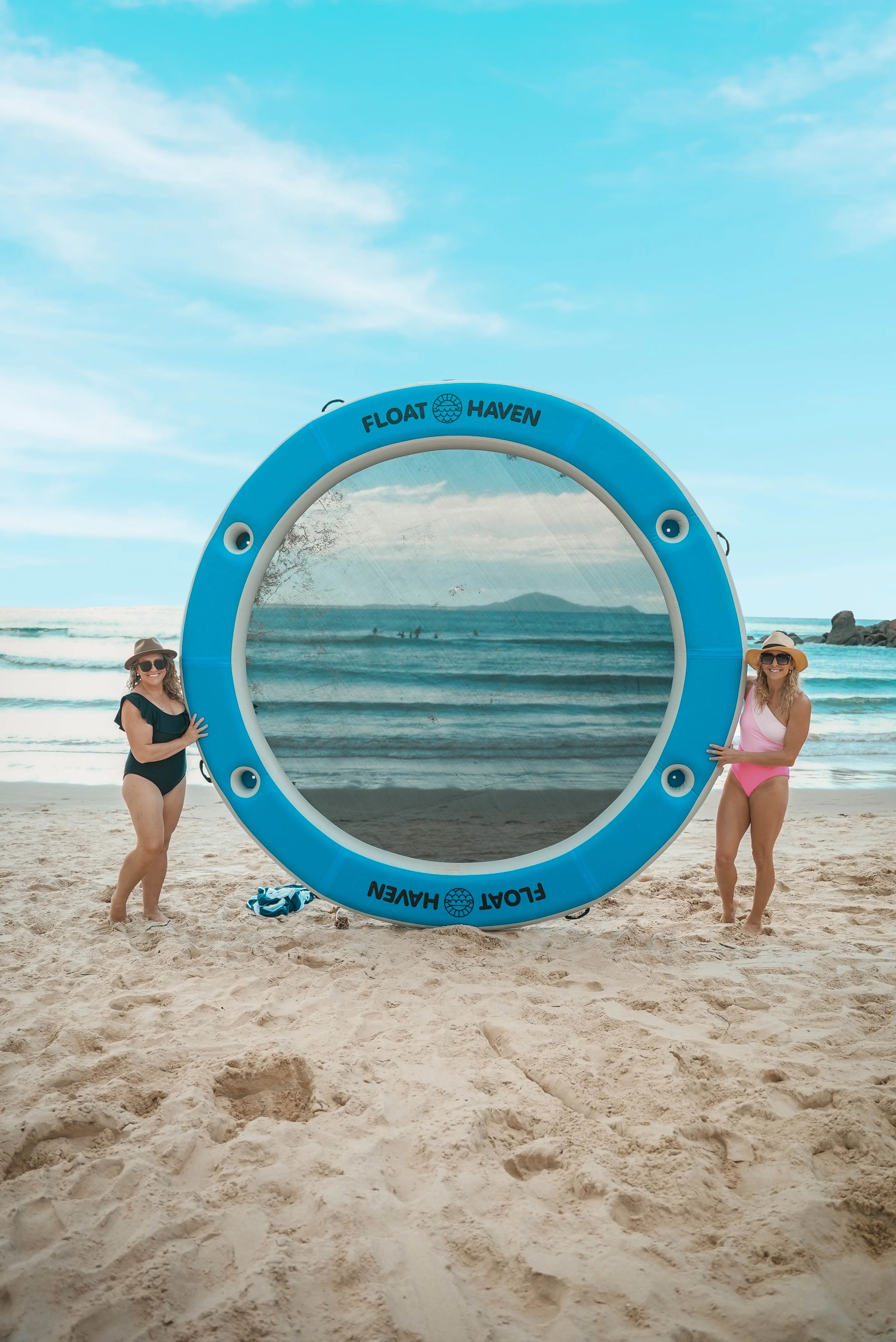 SEA POOL 2.4M round inflatable water float